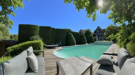 La Cour de Lise La Cour de Lise