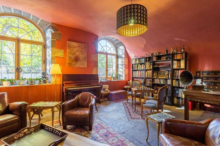 Salon bibliothèque