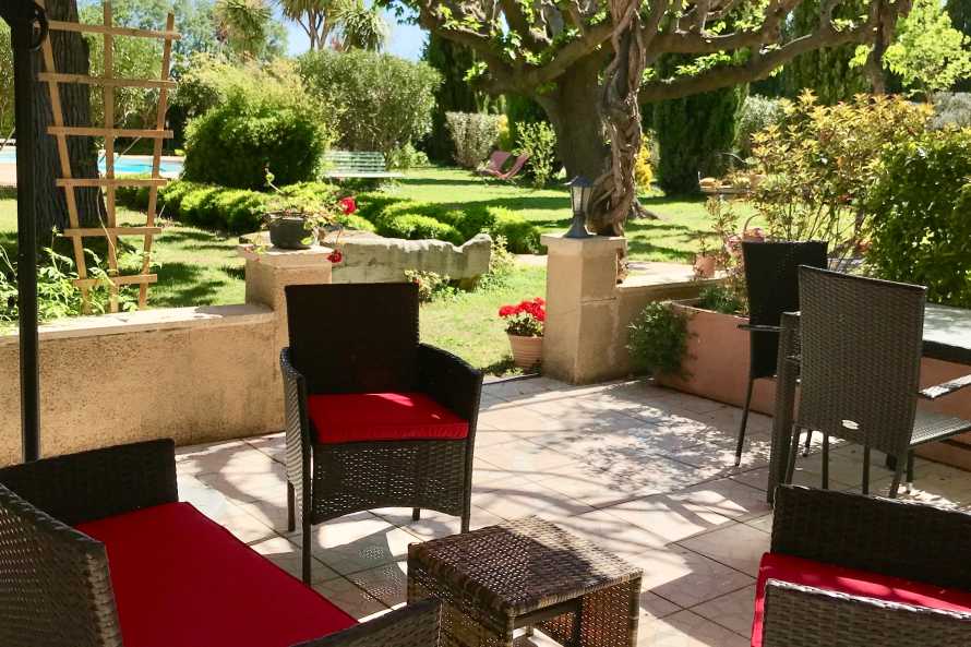 Claire Fontaine room for 2-3 people with terrace