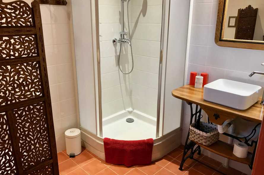 Bathroom of Rêverie de Roussillon