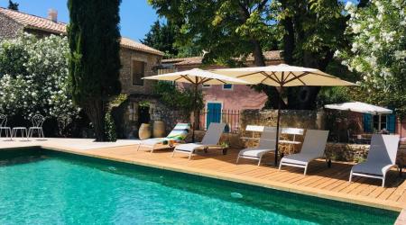 Le Mas dela Sorgue Le Mas dela Sorgue