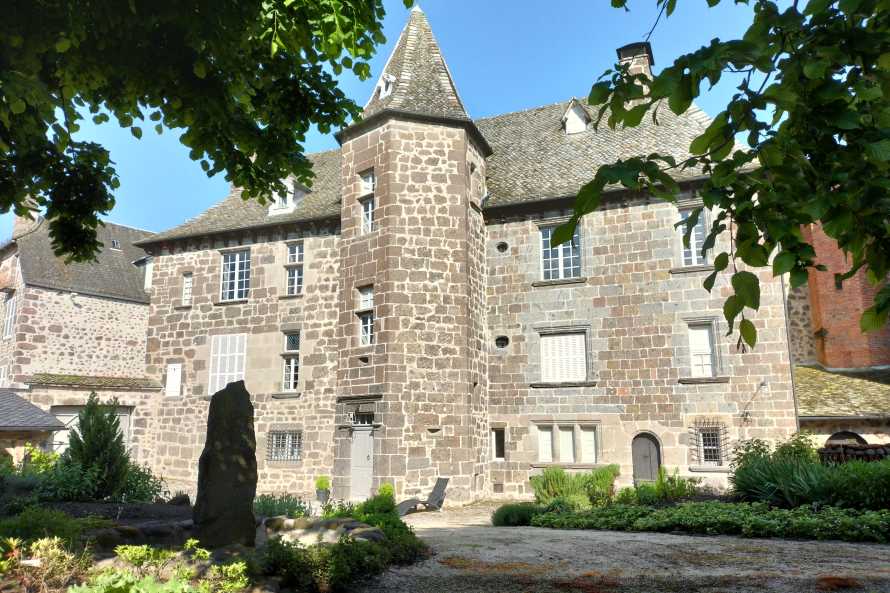 Maison du Chevalier des Huttes garden