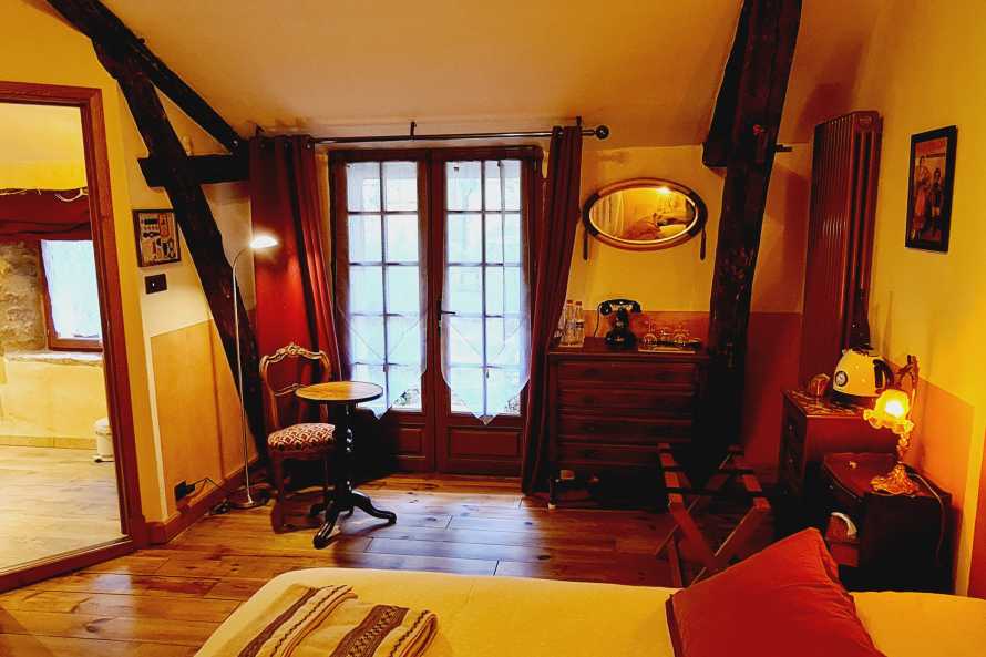 Ferme de Tayac - Room BOURVIL - Double king size bed or twin beds