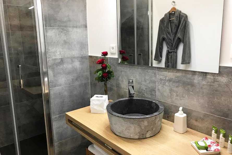 Chambre Lavande Salle de bains