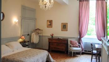 CHAMBRE DE MADEMOISELLE