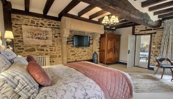 Hermine Suite – Authenticity & Space on the 1st floor