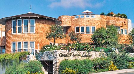 Cardiff By The Sea Lodge