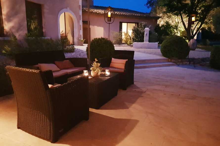 LE CLOS DES CYPRES