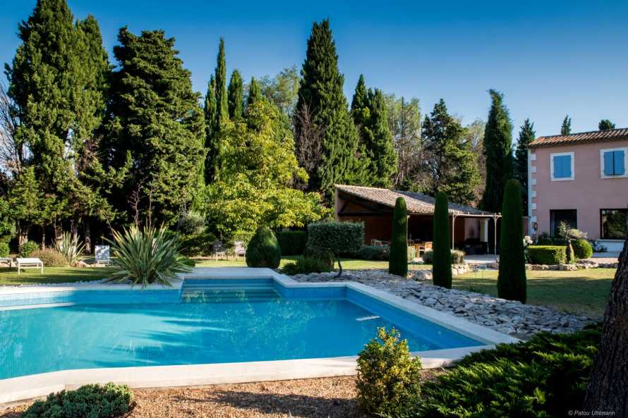 LE CLOS DES CYPRES