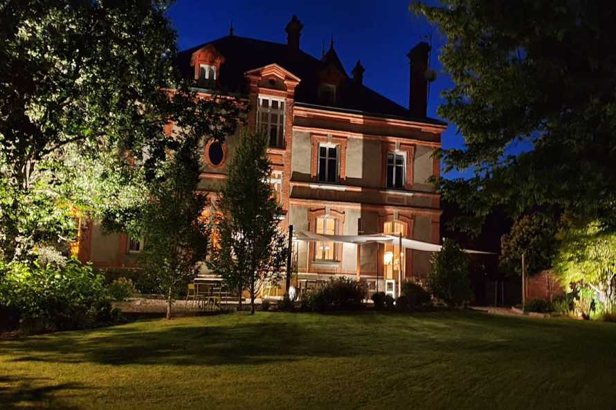 L'Autre Rives luxury guest house in Albi
