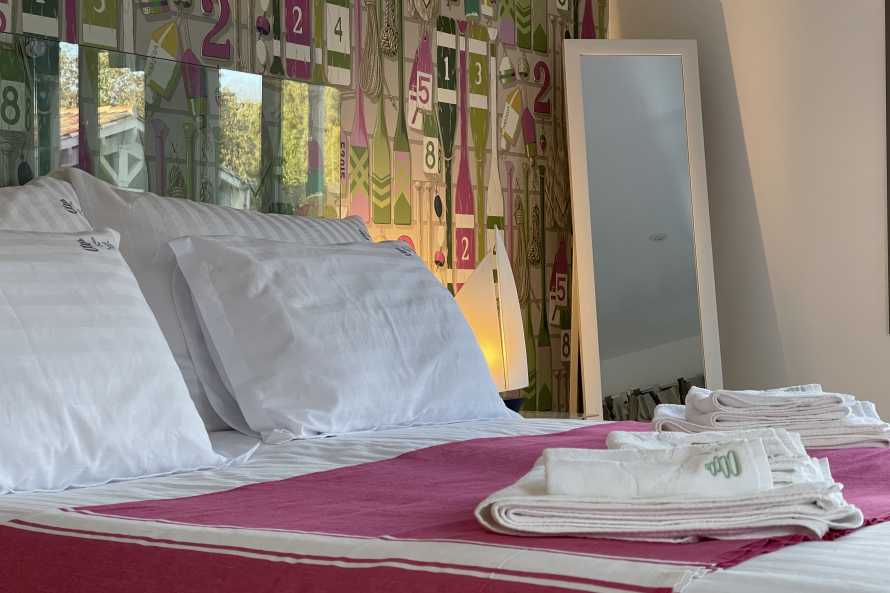 CHAMBRE LES BOUEES